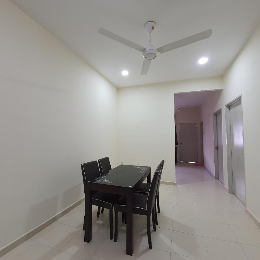 Homestay By Naf Kuantan Esterno foto