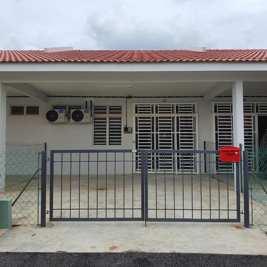 Homestay By Naf Kuantan Esterno foto